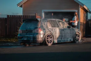 Best Time of Day to Wash a Car: Morning or Evening