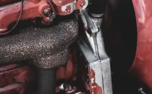 Can Dirty Oil Damage an Engine? Signs and Risks