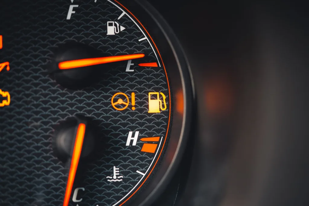 What Causes Brake Fade: Heat, Driving Habits, and Warning Signs